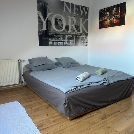 Hotello Apartmanhaz Es Panzio Zalaegerszeg Exterior foto