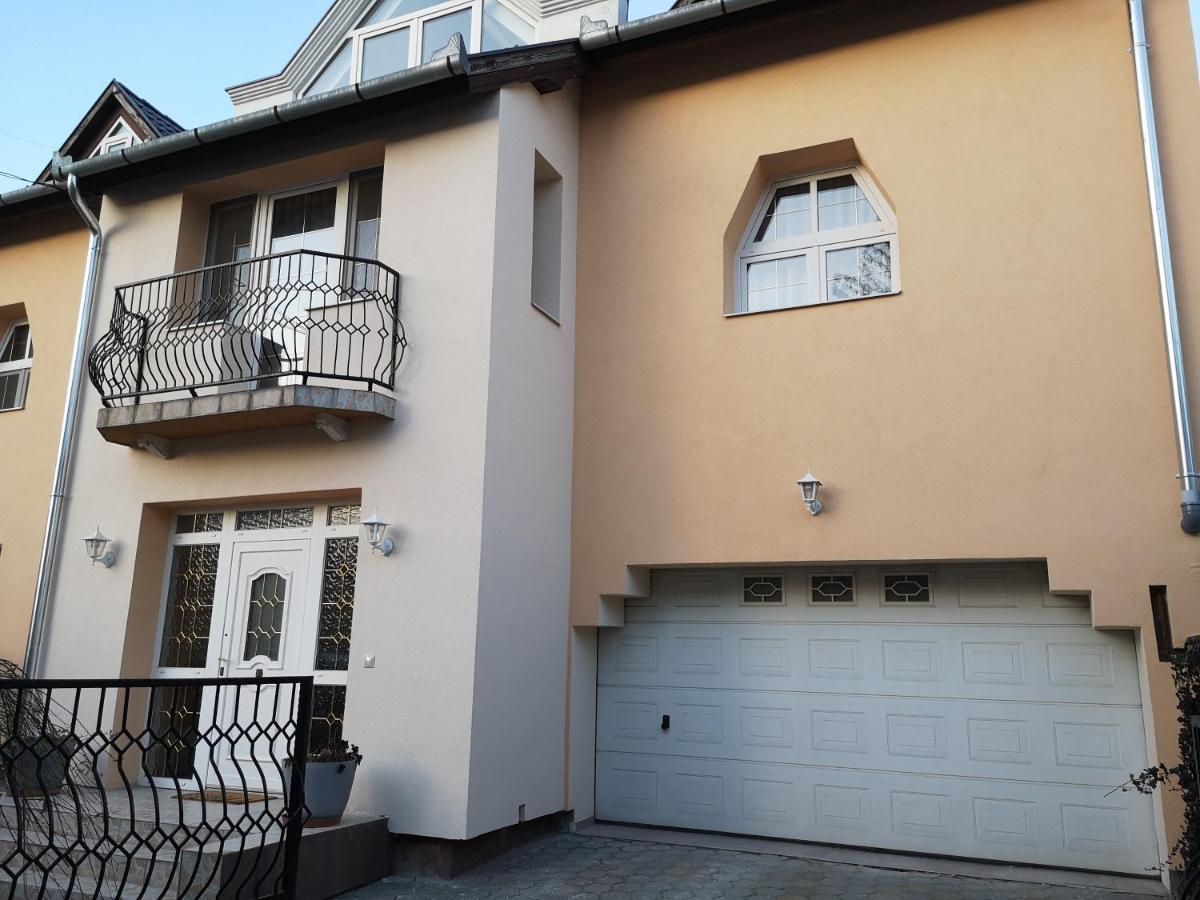 Hotello Apartmanhaz Es Panzio Zalaegerszeg Exterior foto