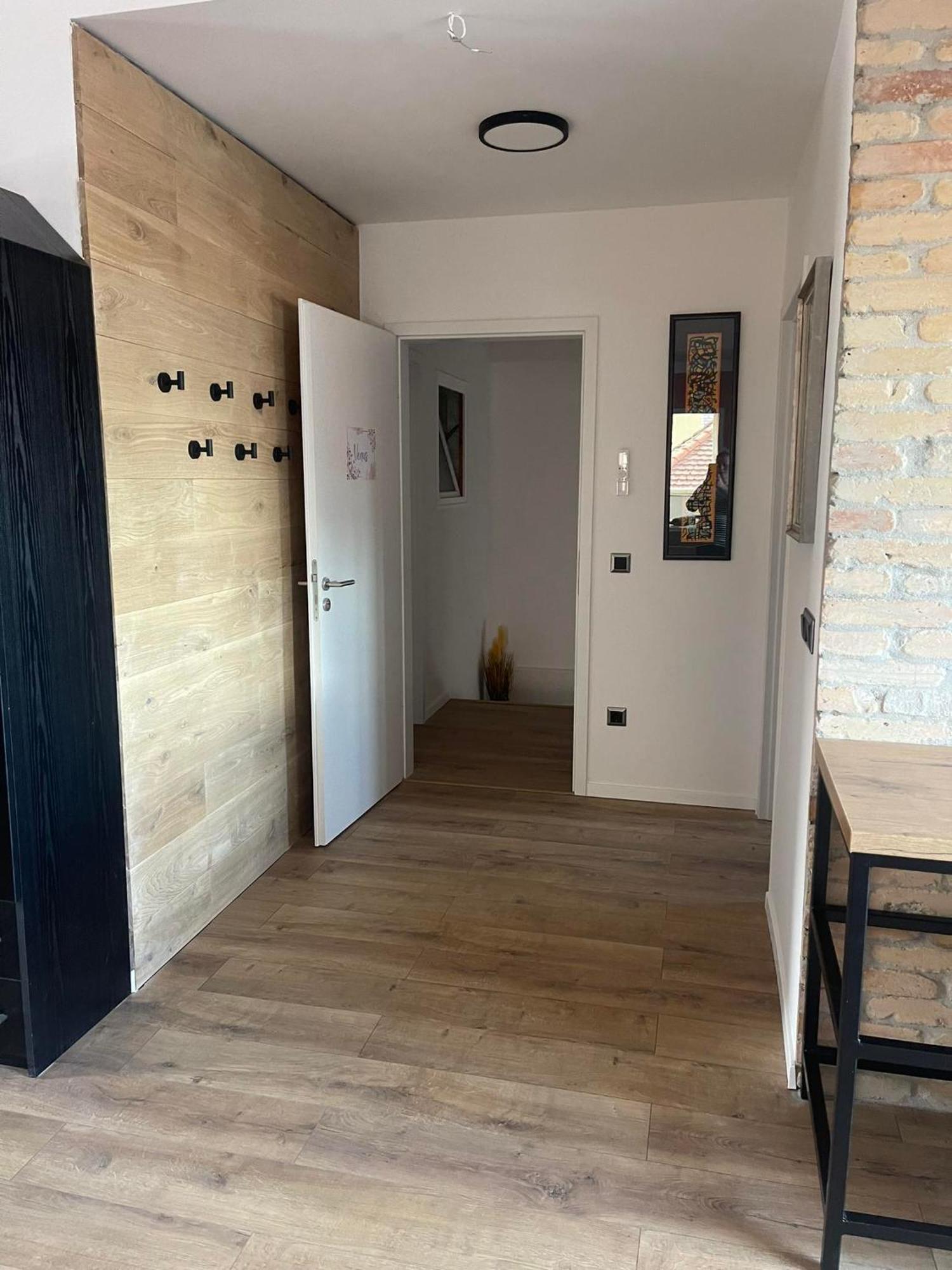 Hotello Apartmanhaz Es Panzio Zalaegerszeg Exterior foto
