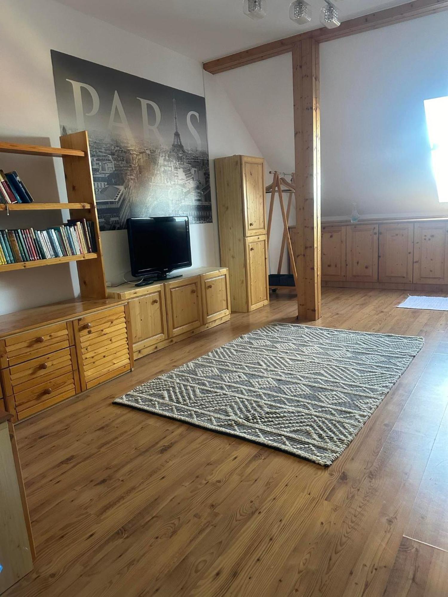 Hotello Apartmanhaz Es Panzio Zalaegerszeg Exterior foto